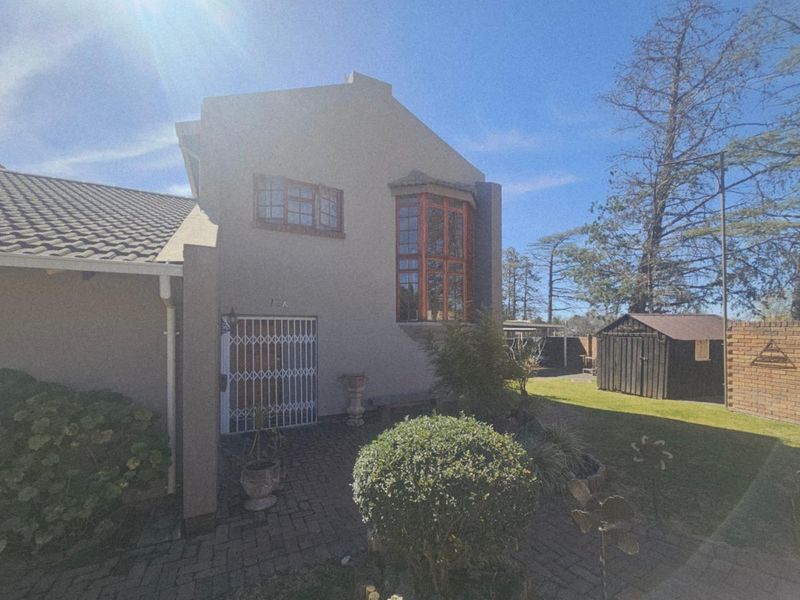 Exceptional Family Home with Modern Conveniences and Unique Features - Photo 2