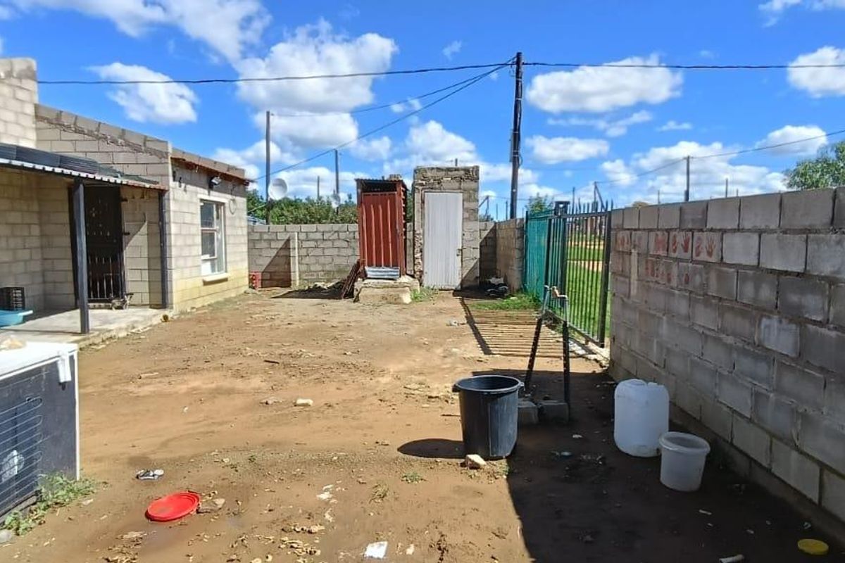 MULTIPURPOSE HOUSE WITH BUSINESS LICENCE. PIRICE INVLUDE TWO PLOTS - Photo 4