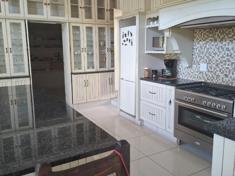 Exceptional Home for Sale in Suiderhof. - Photo 7