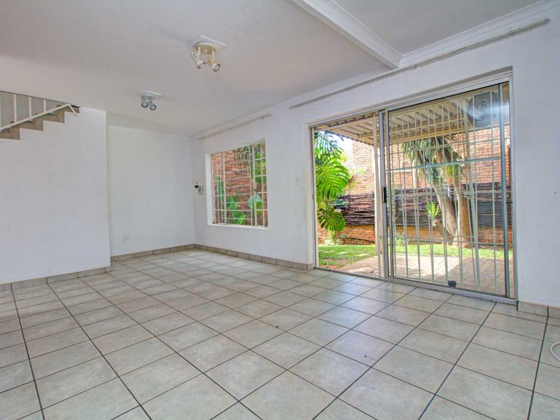 Move in ready - Photo 2