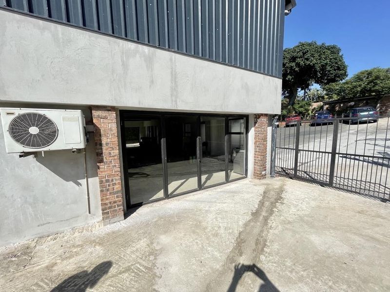 Hendra - 70m2 Retail / Office Space To Let | Prime Durban North - Photo 4