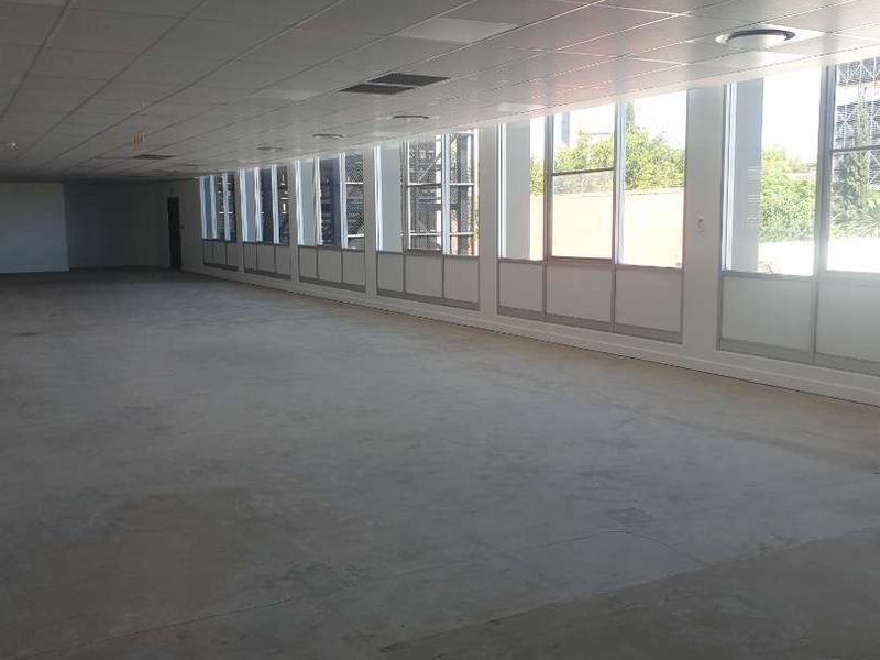 CENTRAL WNK TO LET - MODERN NEWLY RENOVATED - Photo 9