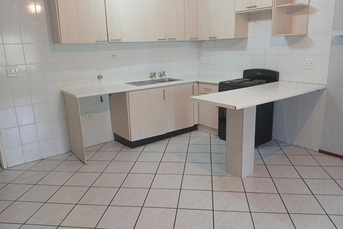 1 bedroom Apartment in Morningside, Sandton - Photo 4