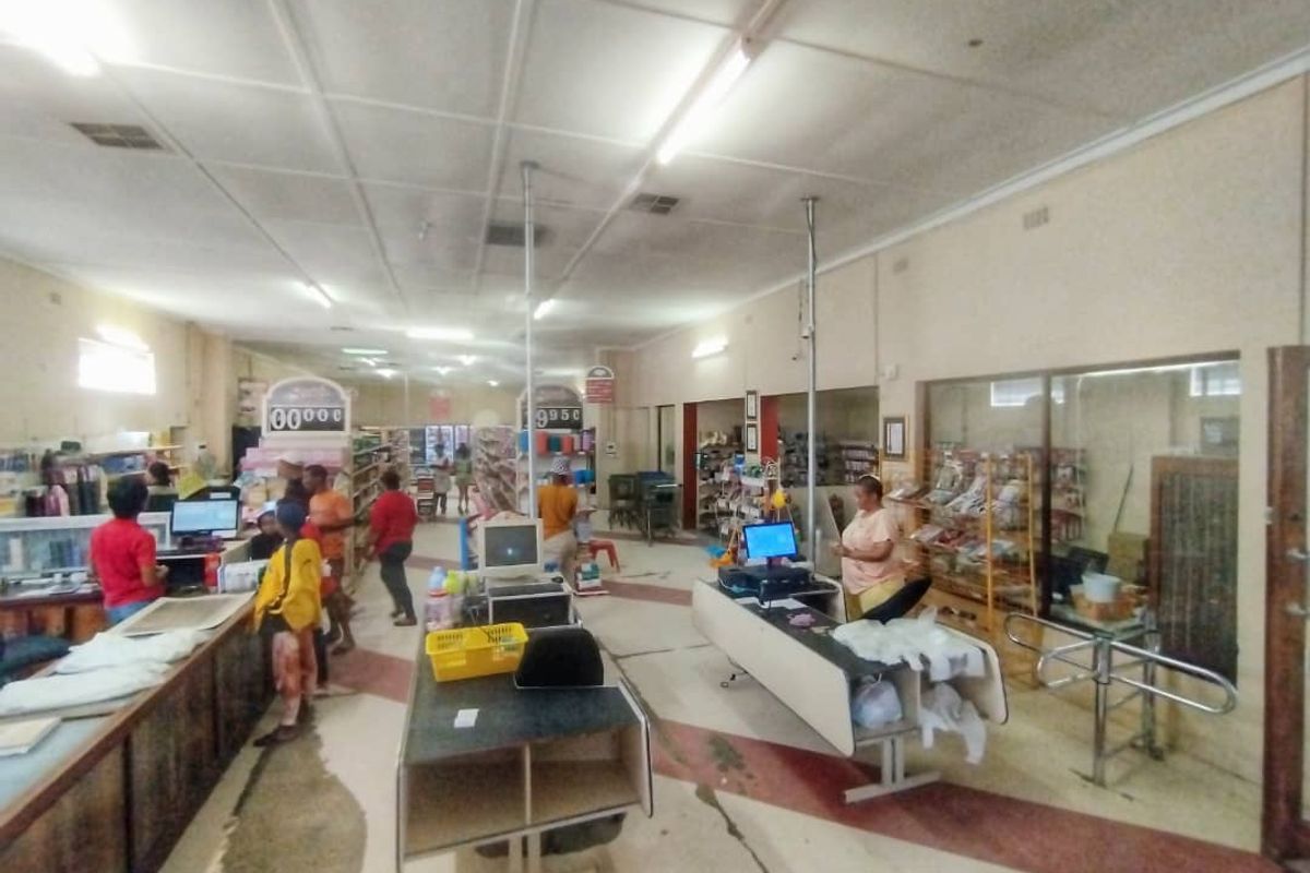 BUSINESS INVESTMENT PROPERTY FOR SALE IN AROAB - NAMIBIA - Photo 4