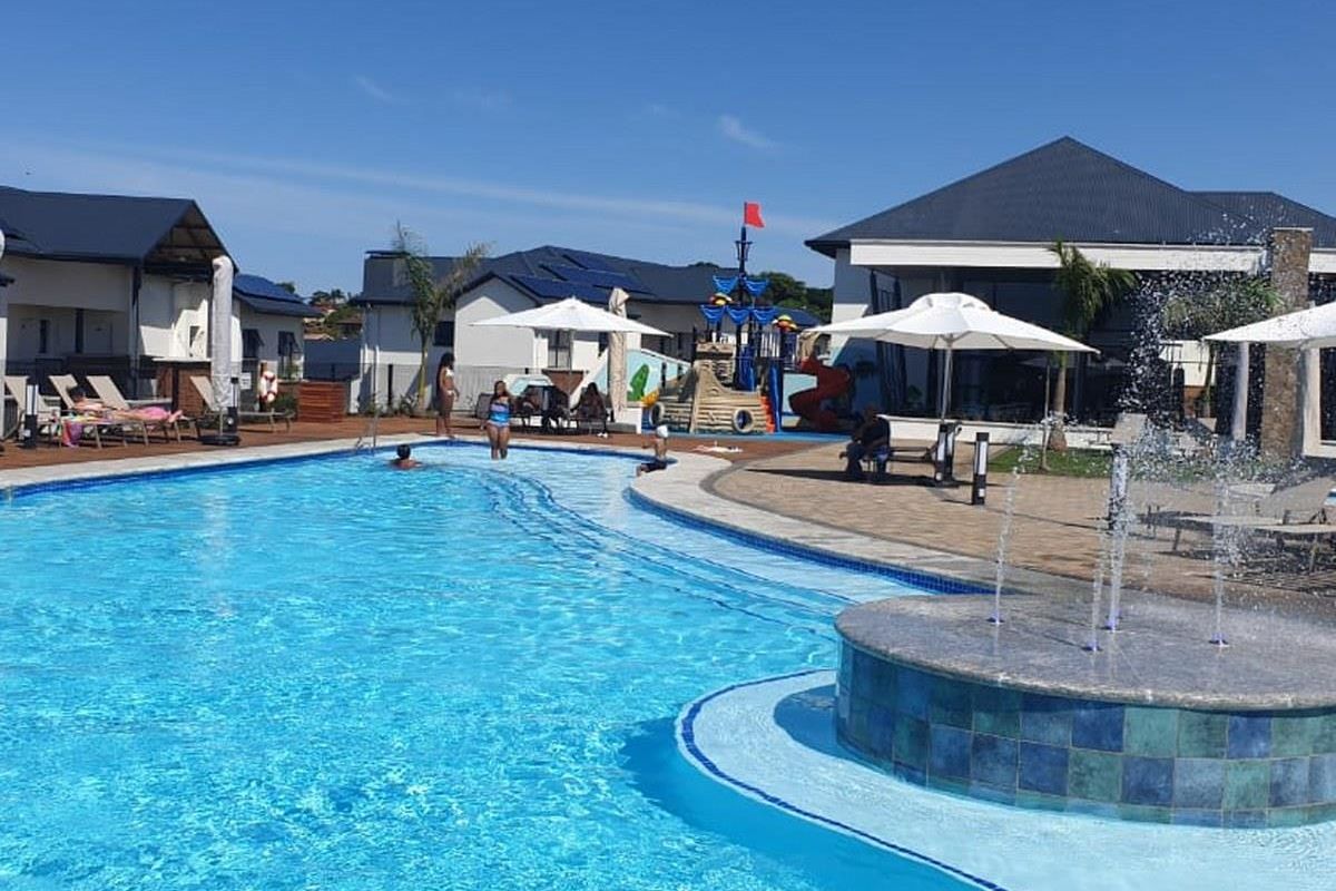 Incredible opportunity in Ballito Hills , priced to sell - Photo 2