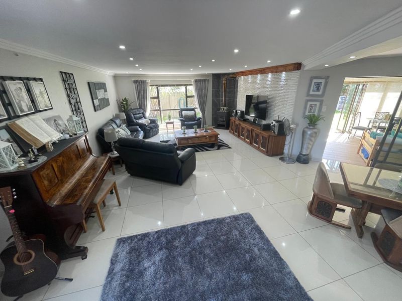 Coastal Bliss - Photo 9