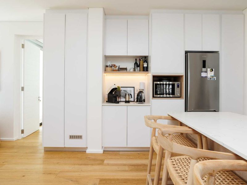 Furnished North-Facing Luxurious Polo Village Apartment on Val de Vie Estate - Photo 5