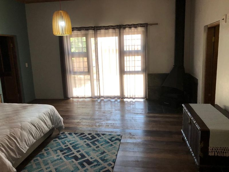 Huge central house for sale - Photo 10