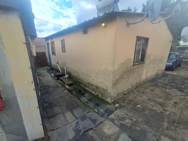 2 Bedroom House In Ivory Park Ext 10 - Photo 6