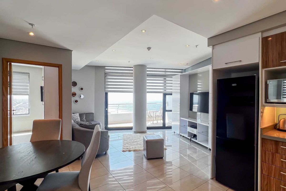 2 BEDROOM | 2 BATHROOM APARTMENT - Photo 4