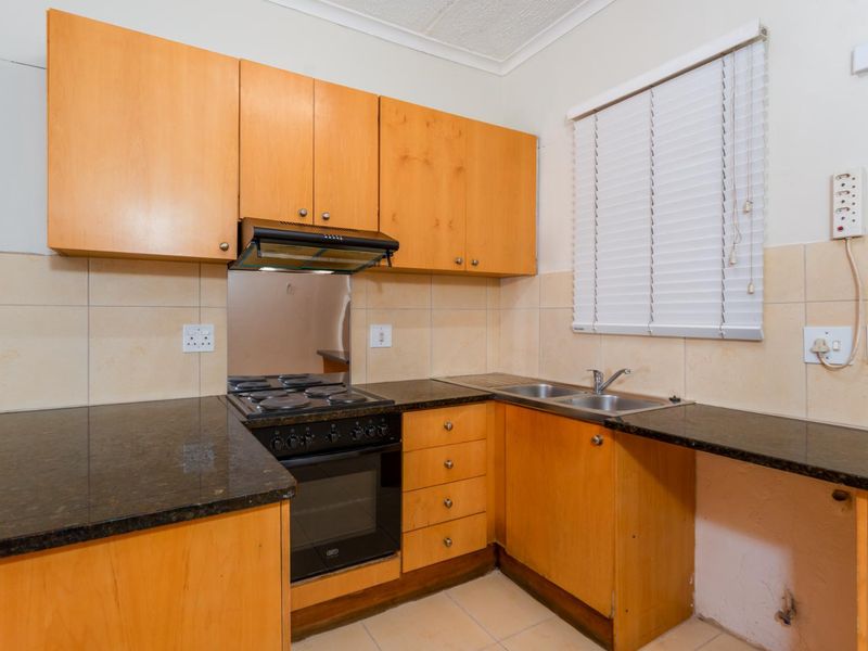 Ideal for First-Time Buyers or Investors - Photo 2