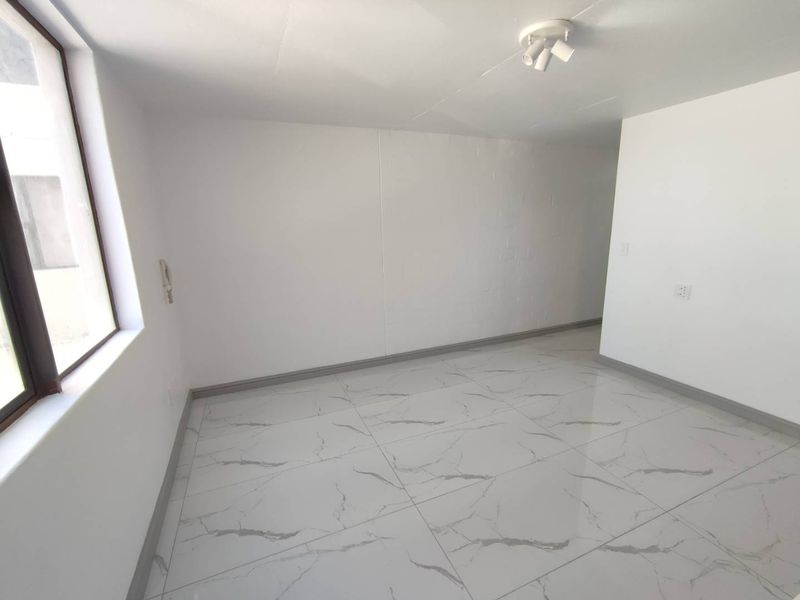 1 Bedroom Apartment For Sale In Wynberg - Photo 10