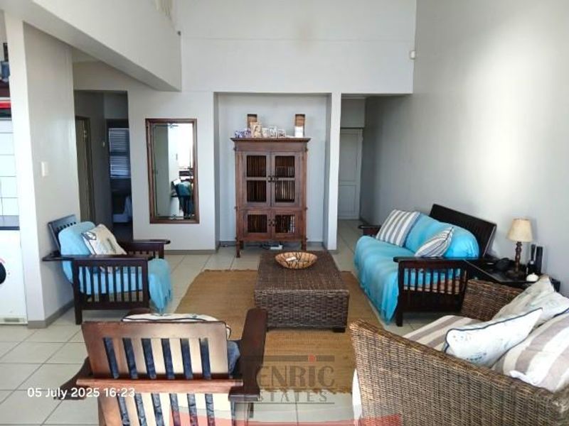 Stylish 3 Bedroom Apartment in Langstrand for Sale - Photo 3