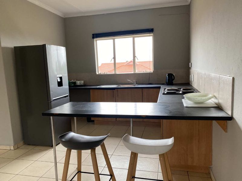 Unbeatable Location!! - Photo 3