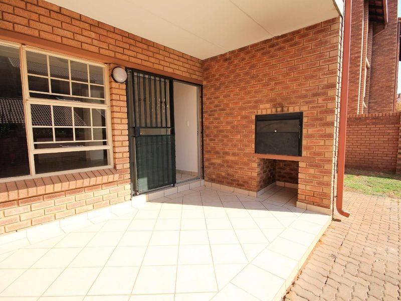 Loadshedding-Free Area! - Photo 7