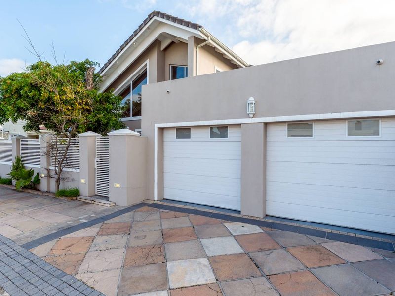 4 Bedroom House In Lansdowne - Photo 2