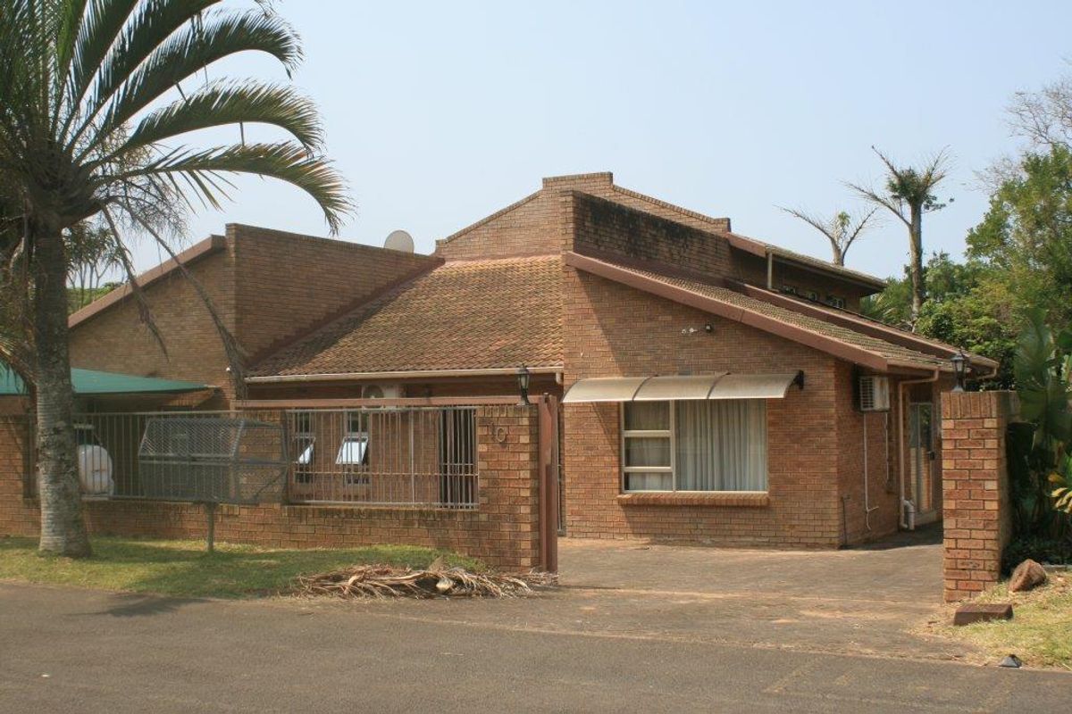 GREAT INVESTMENT OR HOLIDAY RETREAT!!! - Photo 3