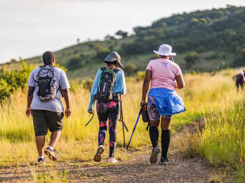 An elite lifestyle, vibrant living, a serene escape with no sacrifices... - Photo 10