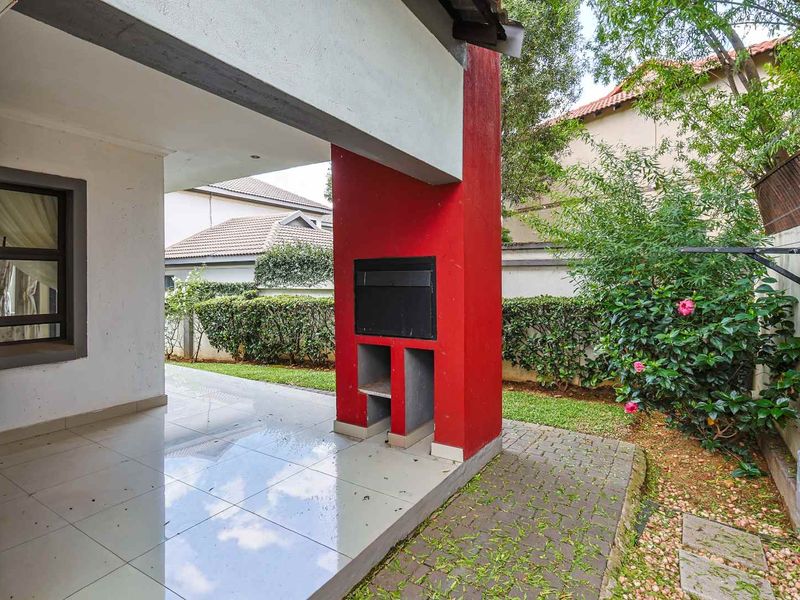 Prime 3 Bedroom Home in Exclusive Pretoria East Estate - Photo 3
