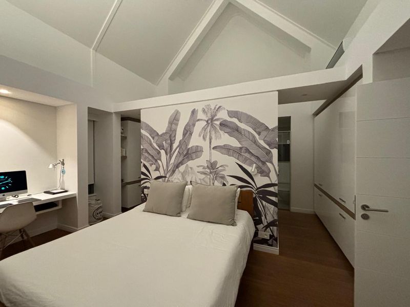 Exquisite Freestanding Villa with Family Golf Membership. - Photo 6