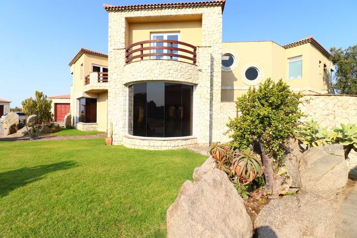 Property #2472942, House For Sale in Rossmund Golf Resort