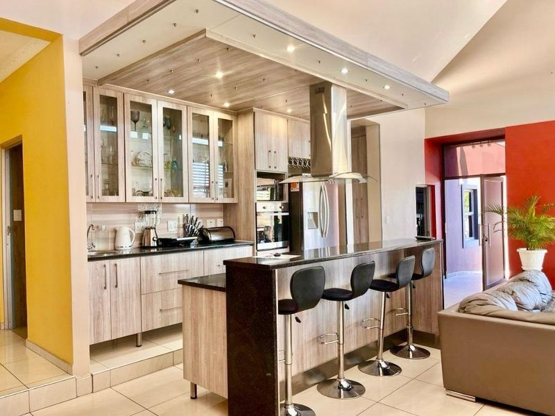 3 Bedroom House For Sale in Elisenheim - Photo 10