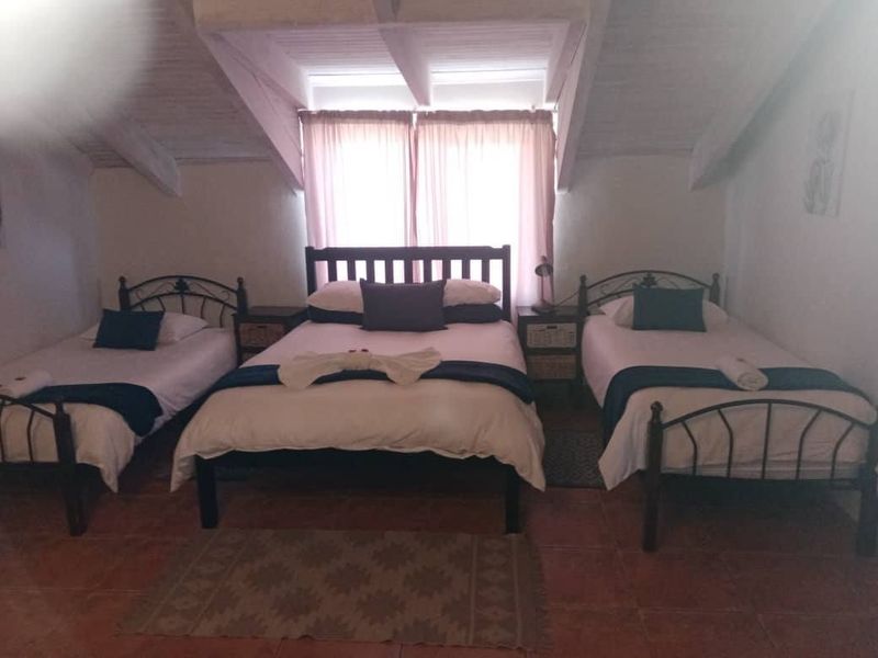 FOR SALE - 25 BEDROOM GUESTHOUSE IN OCEAN VIEW SWAKOPMUND, NAMIBIA - Photo 9
