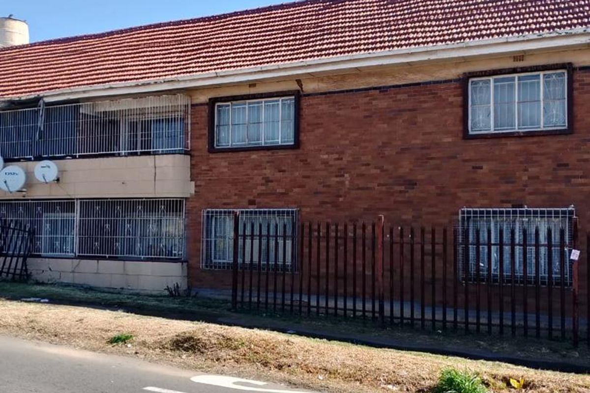 10-Unit Goldmine in Rosettenville: Seize the Opportunity! - Photo 4
