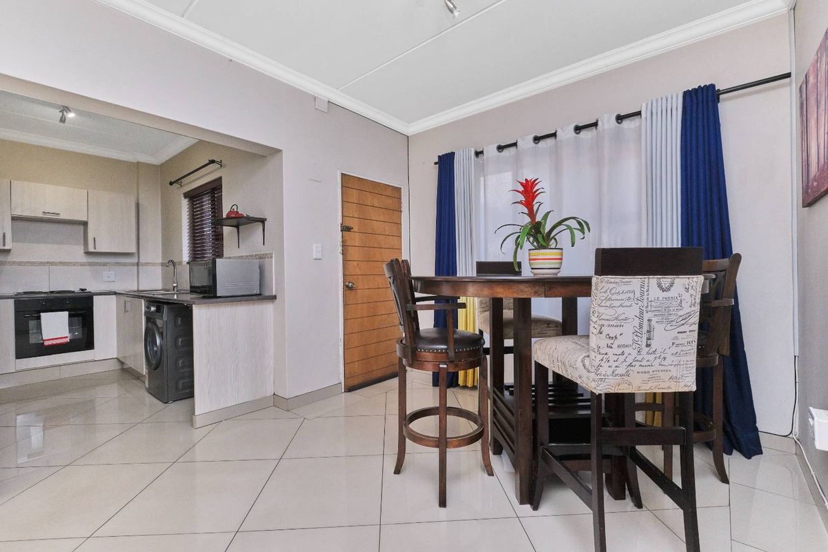 Secure, stylish and move-in ready. - Photo 2
