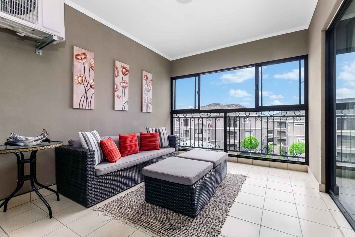 Modern 2 Bedroom, 2 Bathroom Apartment For Sale In Broadacres - Photo 2