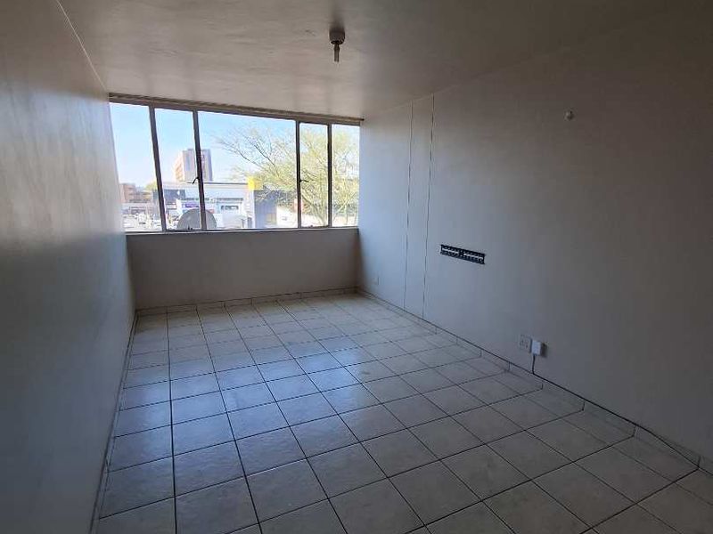 1 Bedroom Apartment - Photo 9