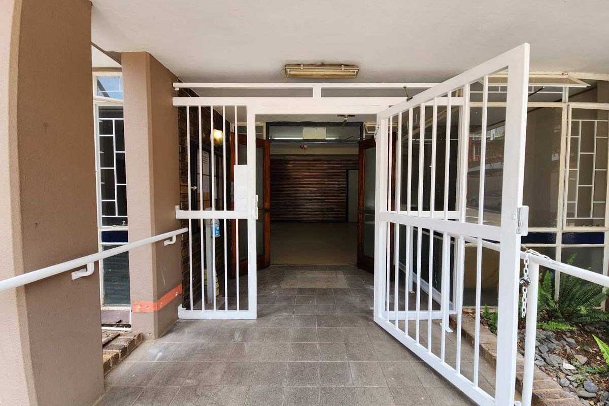 Affordable Single Room Available – 40 Troye Street, Sunnyside. - Photo 2