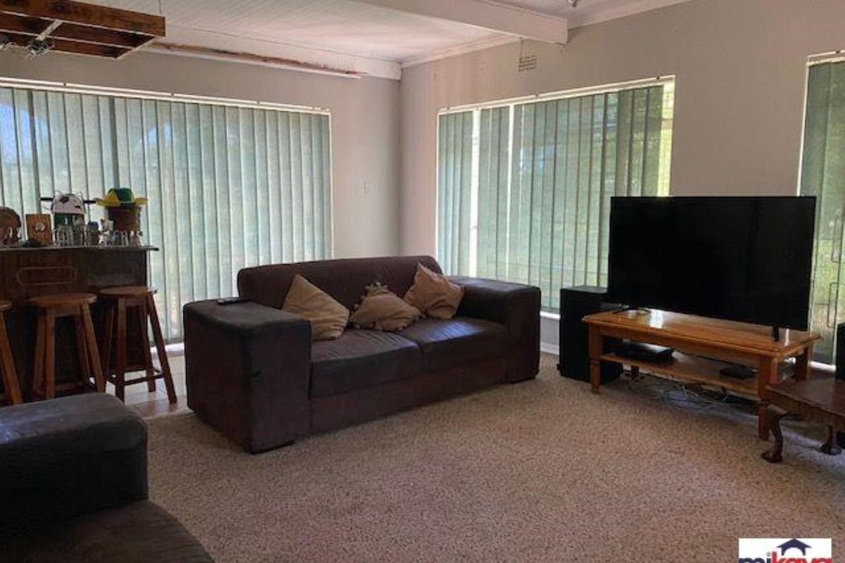 Stunning plot - Photo 4