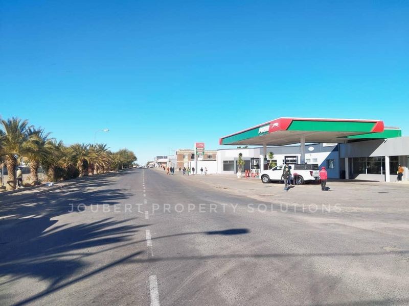EXCEPTIONAL BUSINESS PROPERTY FOR SALE IN MARIENTAL - NAMIBIA - Photo 10