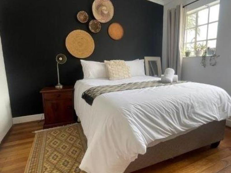 Fully furnished 1 Bedroom Apartment - Photo 8