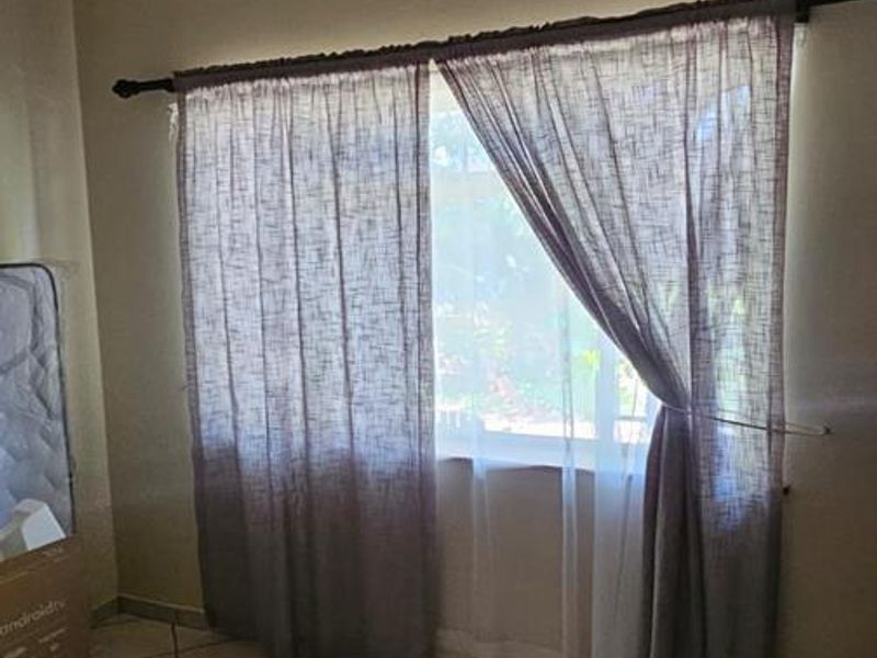 SPASCIOUS HOUSE - Photo 3