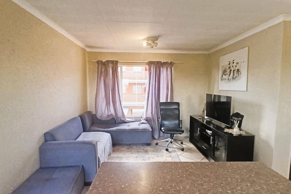 **Ideal Opportunity for Investors and First-Time Buyers** - Photo 2
