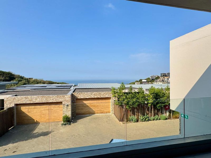 Exclusive Executive Estate Living - Photo 10
