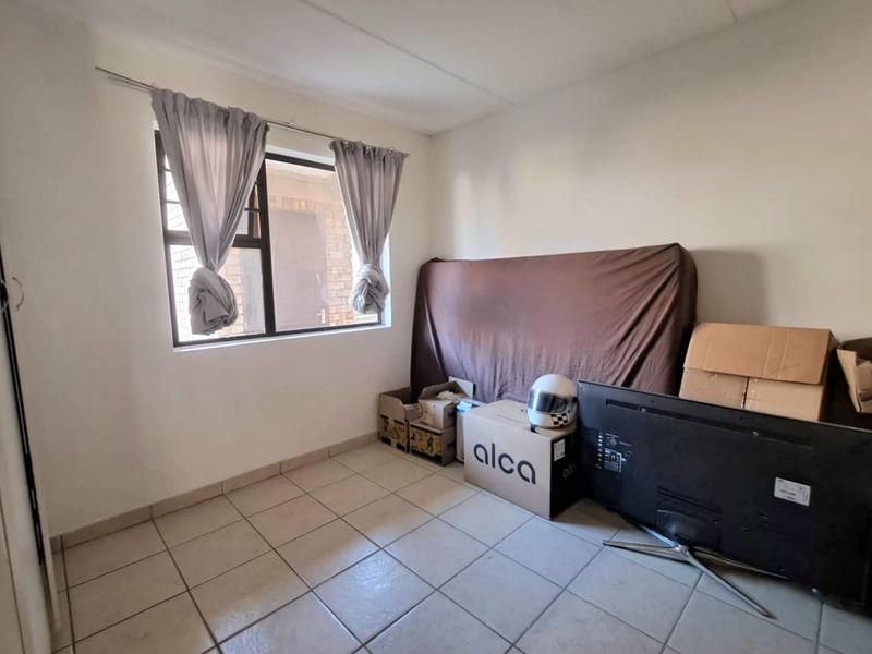 2 Bedroom Townhouse in Noordhang - Photo 10