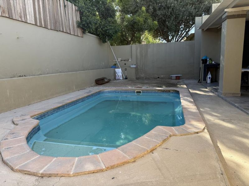 4-Bedroom House [ Elisenheim] - For SALE! - Photo 9