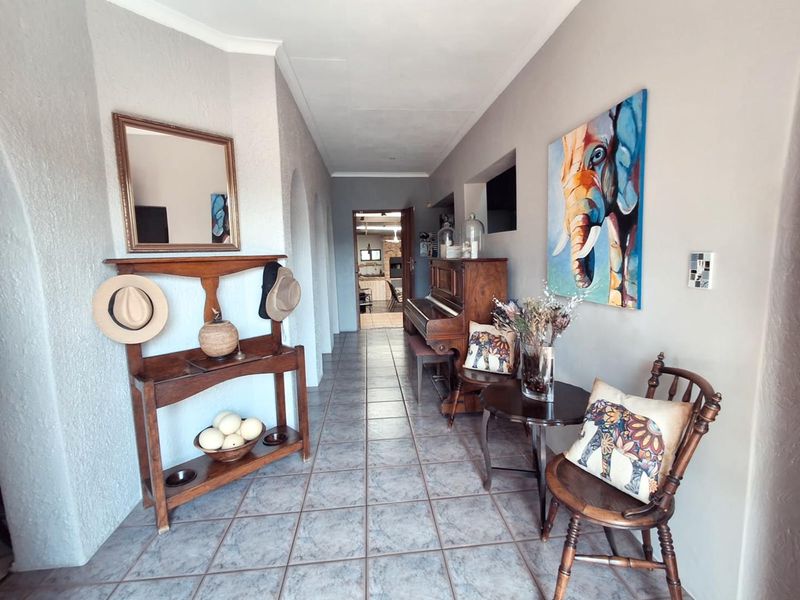 Relaxation & Luxury: Your Dream Home is Here!" - Photo 4