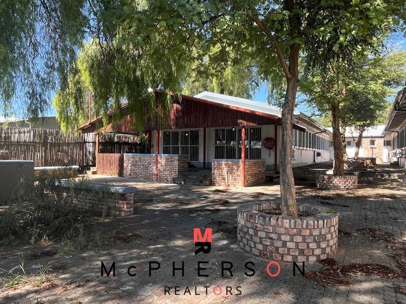 Huge Commercial Property For Sale - Photo 10