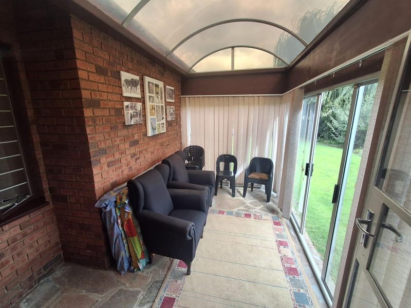 FAMILY HOME IN CUL-DE-SAC GLENVISTA - Photo 6