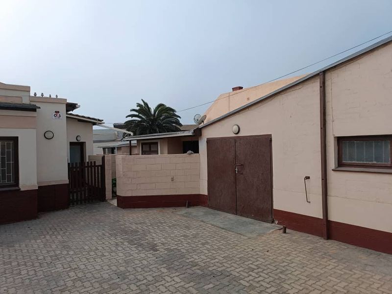 Prime Central Property - Photo 3