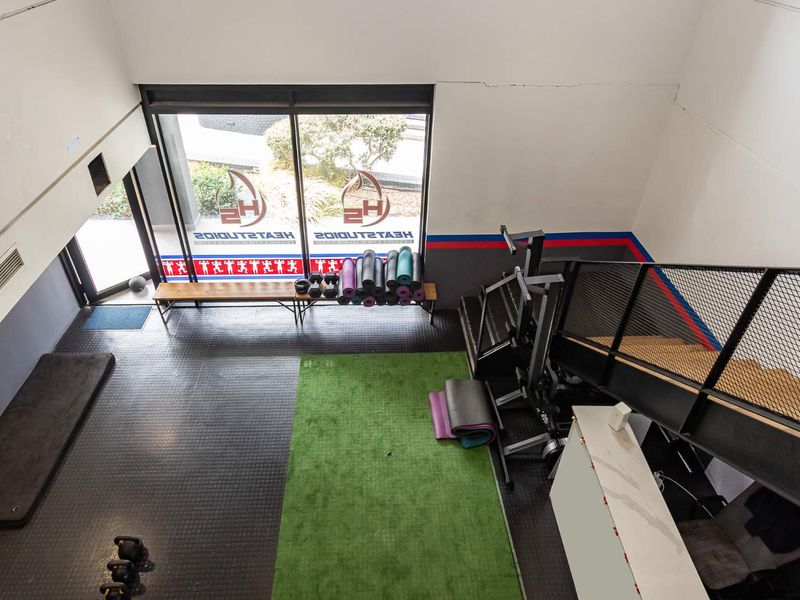 Prime Income-Producing Commercial Unit with Established Tenant in Bridgewater Estate, Century City - Photo 10