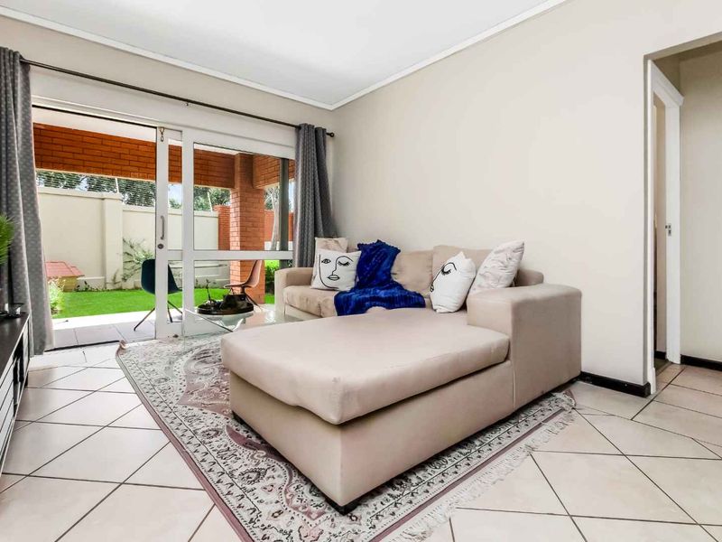 IDEAL LOCK-UP AND GO GROUND FLOOR UNIT IN SOUGHT AFTER TINZA LIFESTYLE ESTATE - Photo 7