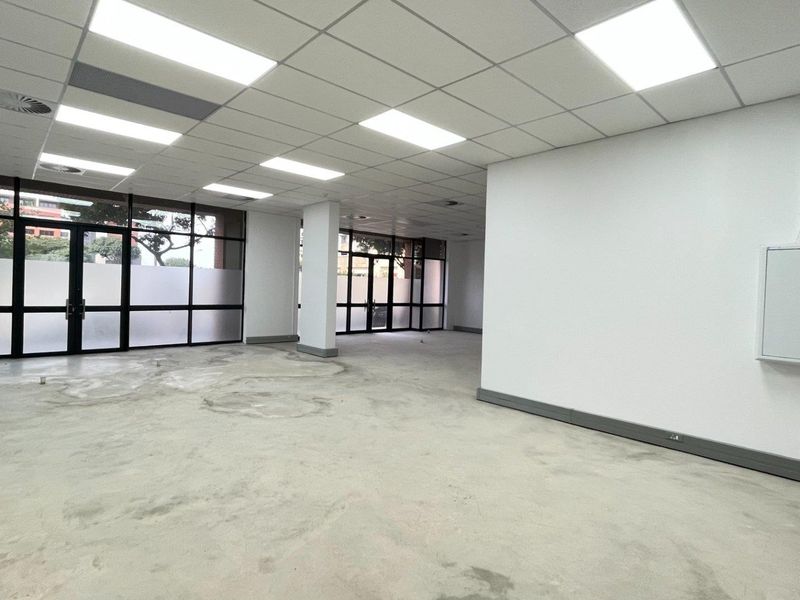 Premium Ground Floor Office Space | Mayfair on the Lake | Umhlanga Ridge - Photo 1