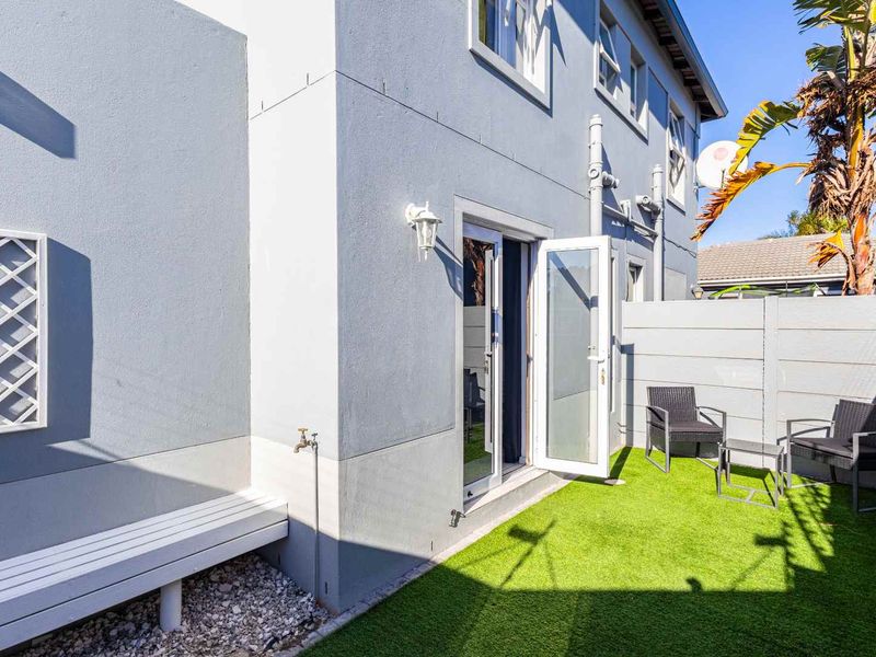 2 Bedroom Duplex Supreme - Photo 8