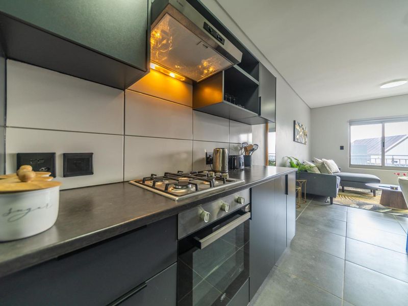 2 Bedroom Apartment - Photo 1