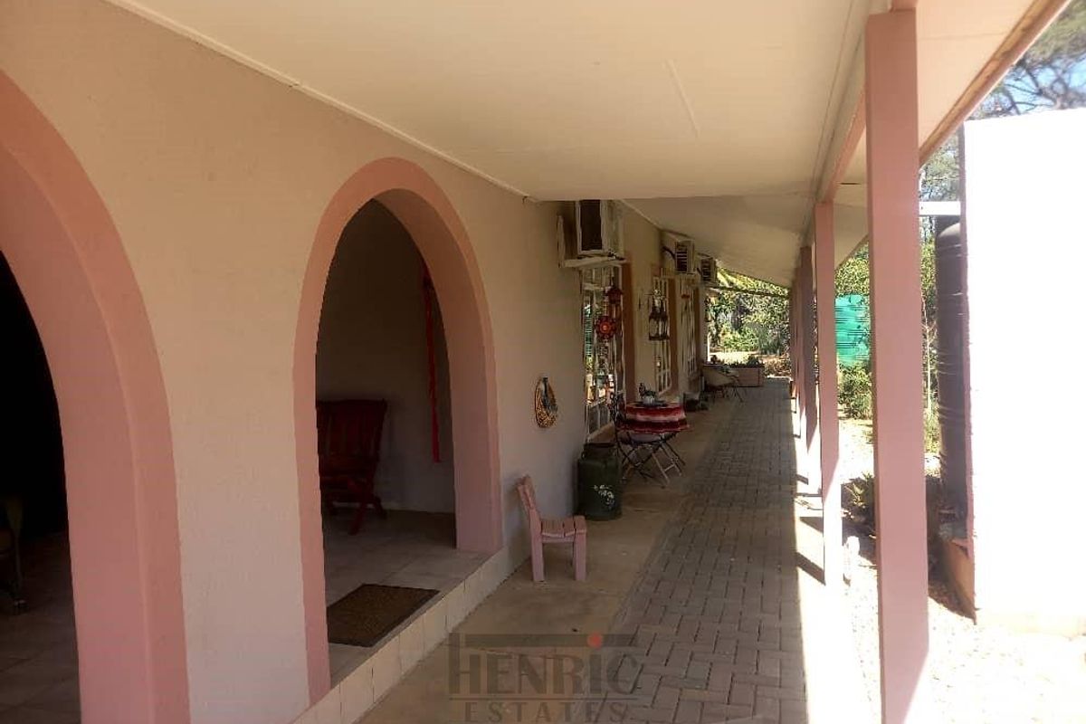 Nice and secure family home! - Photo 2